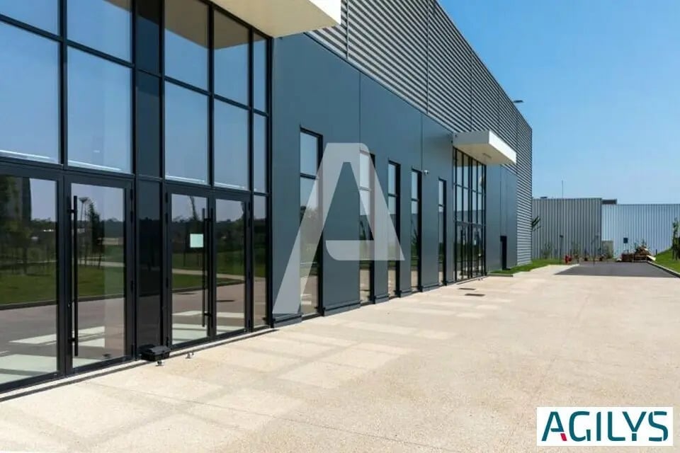 Bureau dans Noiseau à louer Photo de l’immeuble– Image 1 sur 10