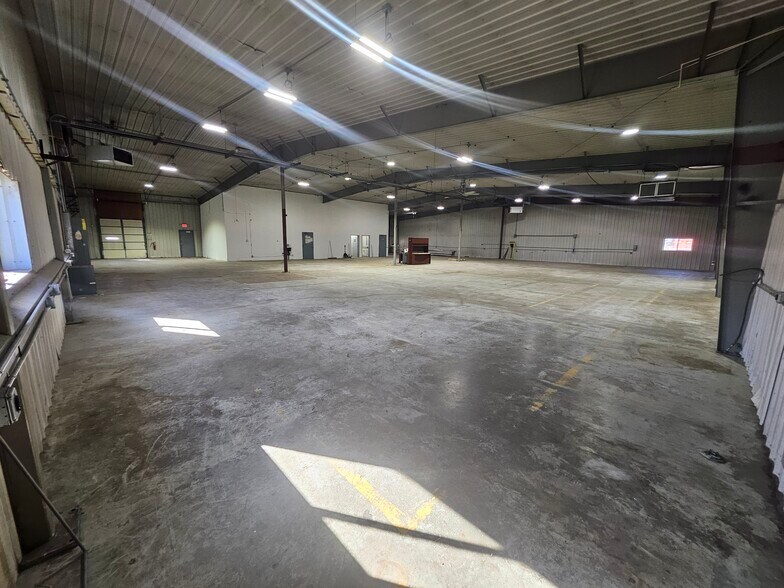 5500 NE Quam Ave, Saint Michael, MN à louer - Photo de l’immeuble – Image 3 sur 13