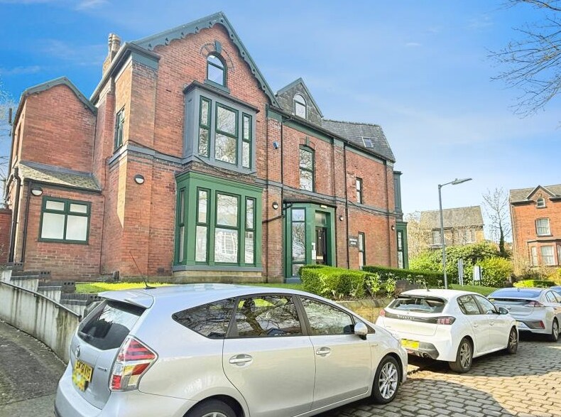 1 Westgate Ave, Bolton à louer Photo principale– Image 1 sur 5