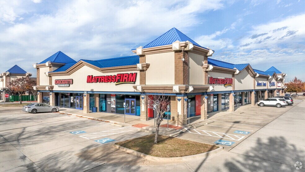 2041 N Highway 287 N, Mansfield, TX à louer - Photo de l’immeuble – Image 2 sur 6
