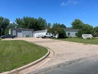 Plus de détails pour 2161 NE 107th Ln, Blaine, MN - Industriel/Logistique à vendre