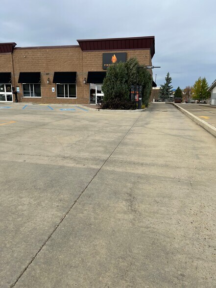 269 16th St W, Dickinson, ND à vendre - Photo de l’immeuble – Image 2 sur 22