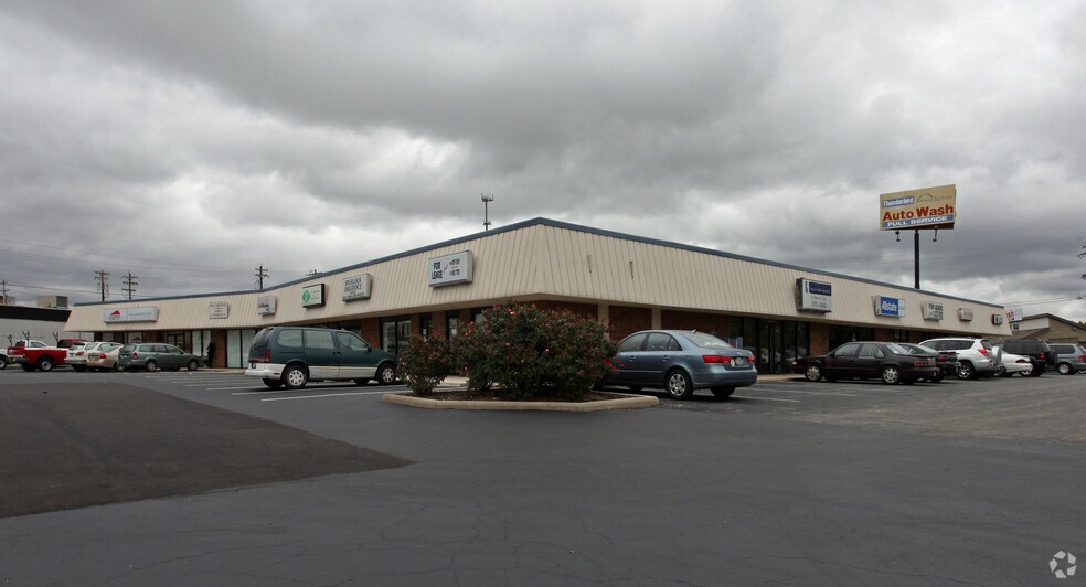 7320-7324 Kingsgate Way, West Chester, OH à louer - Photo de l’immeuble – Image 3 sur 5