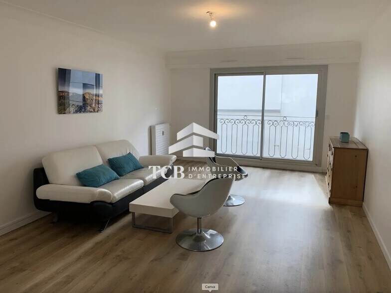 Bureau dans Nantes à vendre - Photo de l’immeuble – Image 1 sur 4