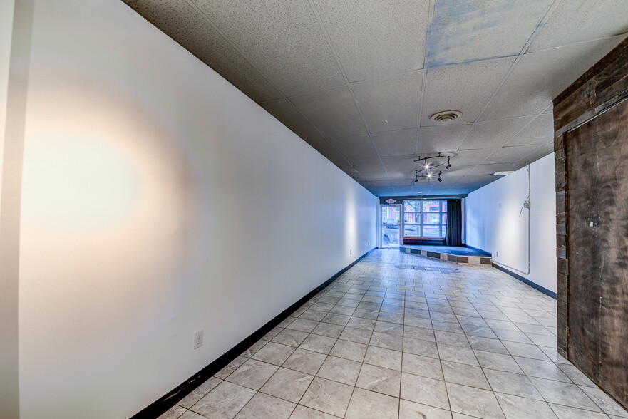 749-755 E Warrington Ave, Pittsburgh, PA à louer - Photo de l’immeuble – Image 2 sur 31