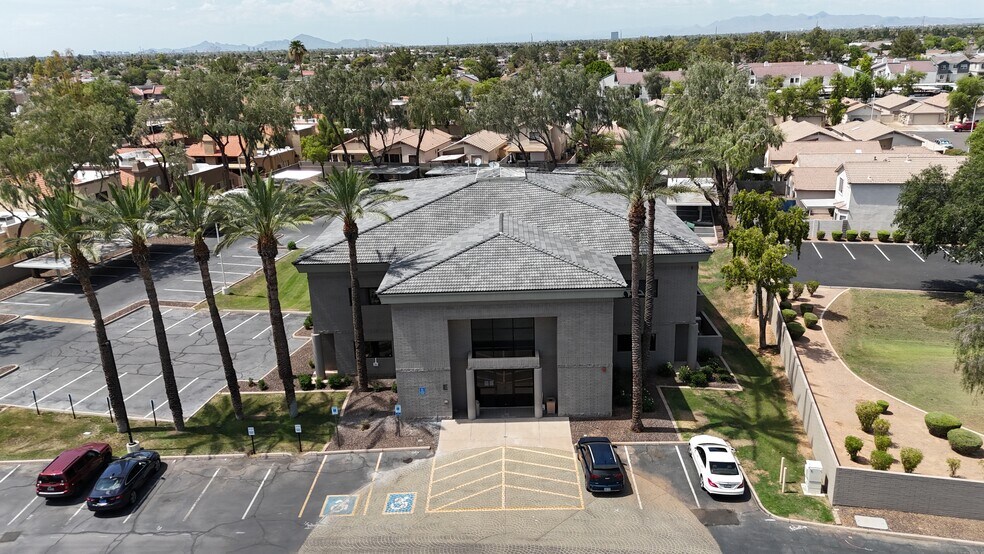 604 W Warner Rd, Chandler, AZ à vendre - Photo de l’immeuble – Image 2 sur 19