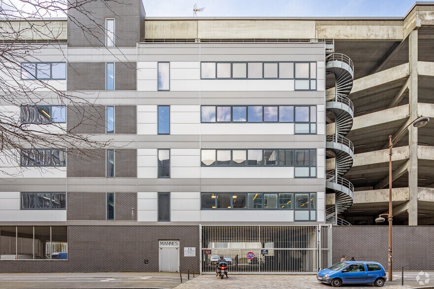 Bureau dans Ivry-sur-Seine à louer - Photo de l’immeuble – Image 2 sur 5