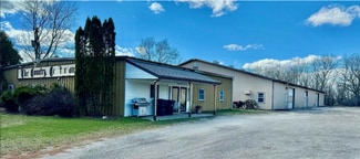 Plus de détails pour 129 N Oakridge Dr, North Prairie, WI - Local d’activités à vendre