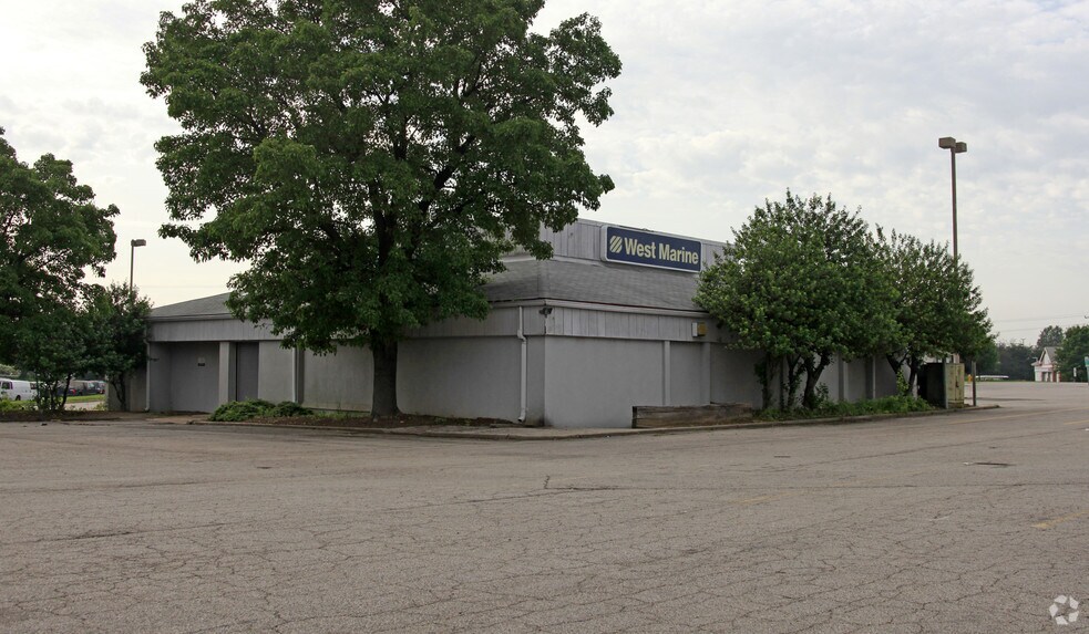 13330 Jefferson Davis Hwy, Woodbridge, VA à louer - Photo de l’immeuble – Image 2 sur 3