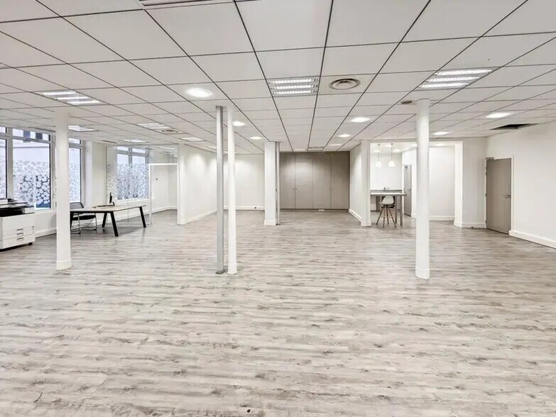 Bureau dans Paris à louer - Photo intérieure – Image 2 sur 7