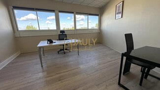 Plus de détails pour Bureau à louer