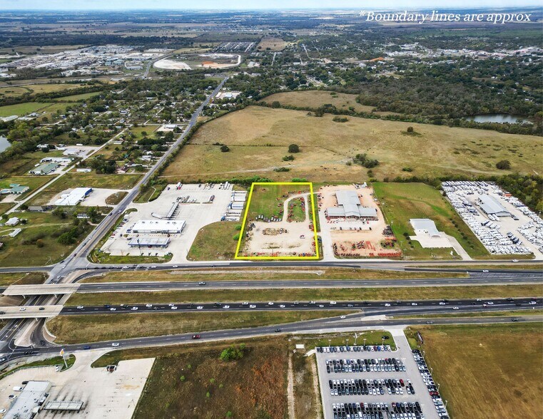 HWY6 Loop S, Navasota, TX à vendre - Photo de l’immeuble – Image 2 sur 4