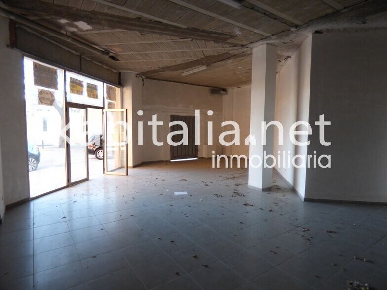 Local commercial dans Ontinyent, Valencia à vendre - Photo de l’immeuble – Image 2 sur 3
