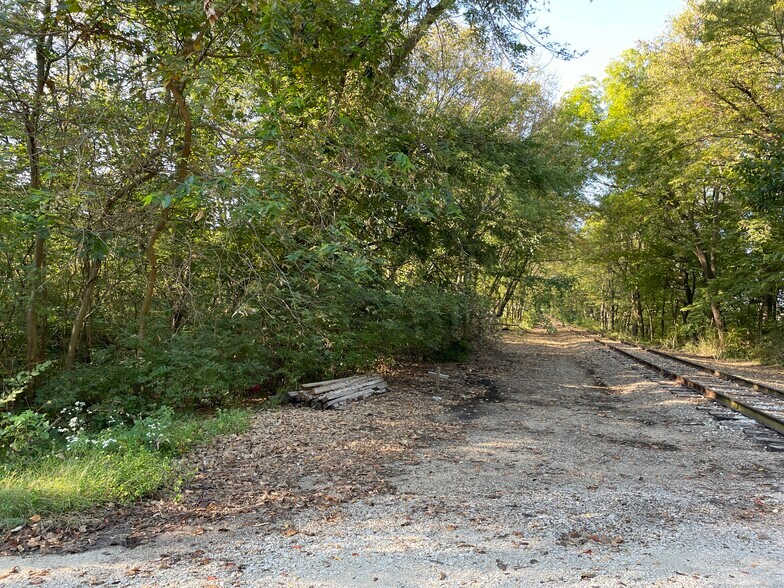 Chandler Rd, Liberty, MO à vendre - Photo de l’immeuble – Image 2 sur 16