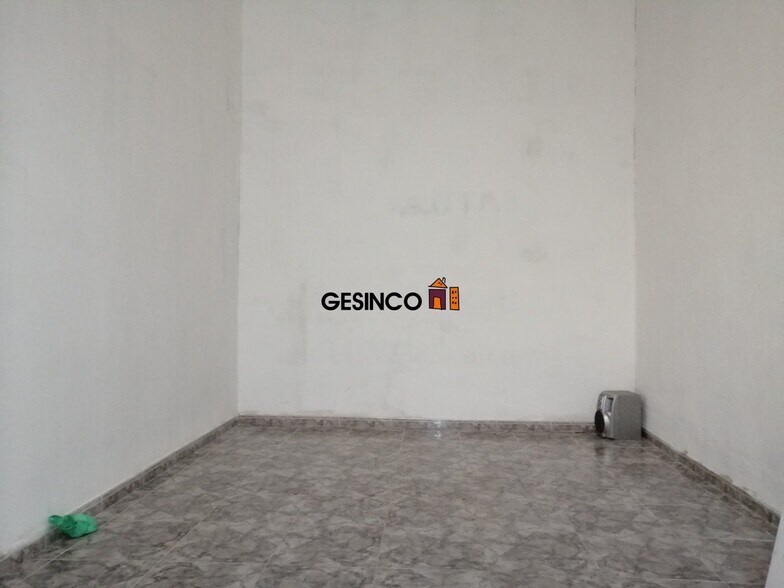 Local commercial dans Ontinyent à louer - Photo de l’immeuble – Image 3 sur 5