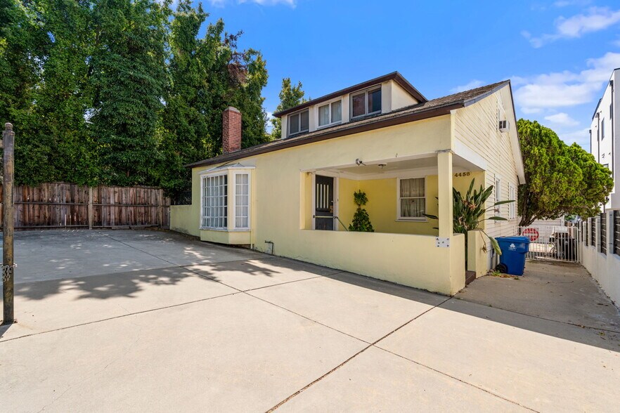 4458 Maplewood Ave, Los Angeles, CA à vendre - Photo de l’immeuble – Image 1 sur 38