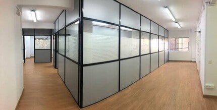 Bureau dans Sabadell, Barcelona à louer Photo intérieure– Image 2 sur 6