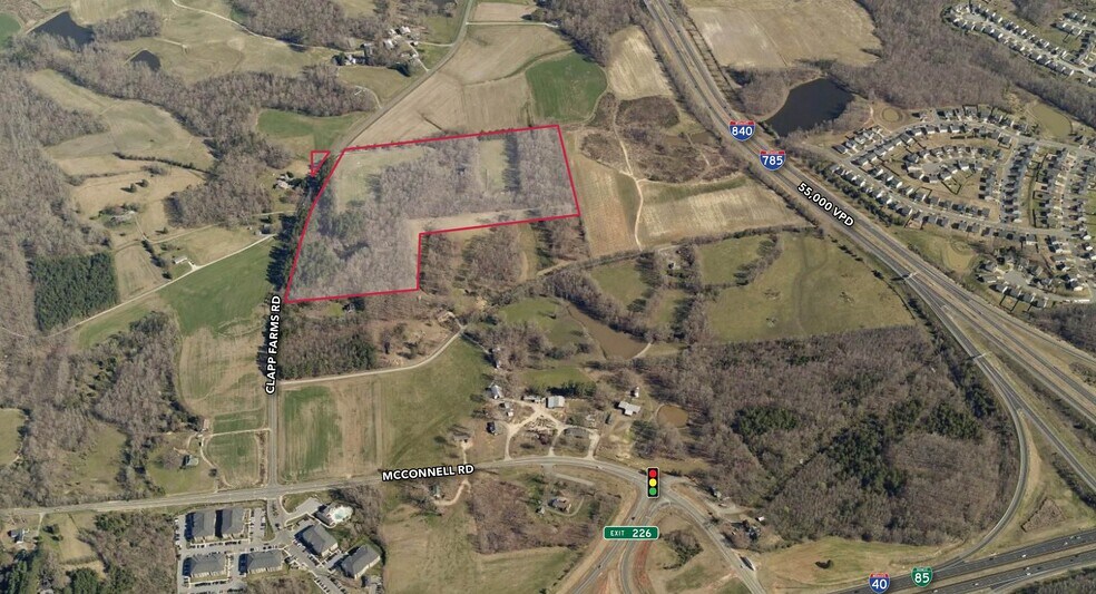 371 Clapp Farms Rd, Greensboro, NC à vendre - Aérien – Image 1 sur 1