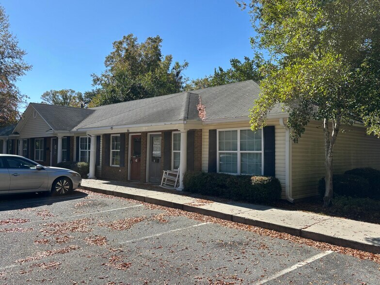 415 Cowart Ave, Valdosta, GA à vendre - Photo de l’immeuble – Image 3 sur 10