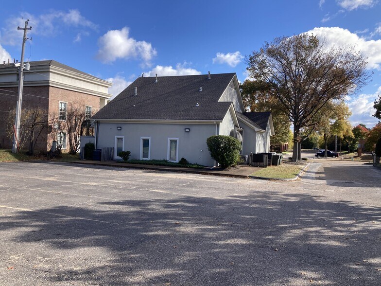 2855 Summer Oaks Dr, Bartlett, TN à vendre - Photo de l’immeuble – Image 2 sur 8