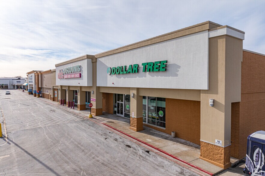 Rt 31 & Indian Trail Rd, Aurora, IL à louer - Photo principale – Image 2 sur 3