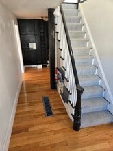 44 North St, Hingham, MA à louer Photo intérieure– Image 1 sur 8