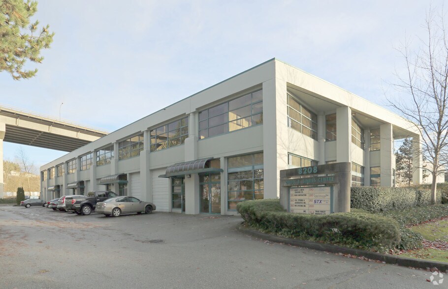 8208 Swenson Way, Delta, BC à vendre - Photo de l’immeuble – Image 1 sur 8