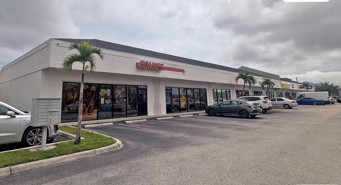 311 Del Prado Blvd, Cape Coral, FL à louer Photo de l’immeuble– Image 1 sur 2