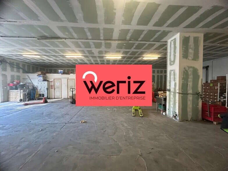 Bureau dans Rousset à louer - Photo de l’immeuble – Image 1 sur 4