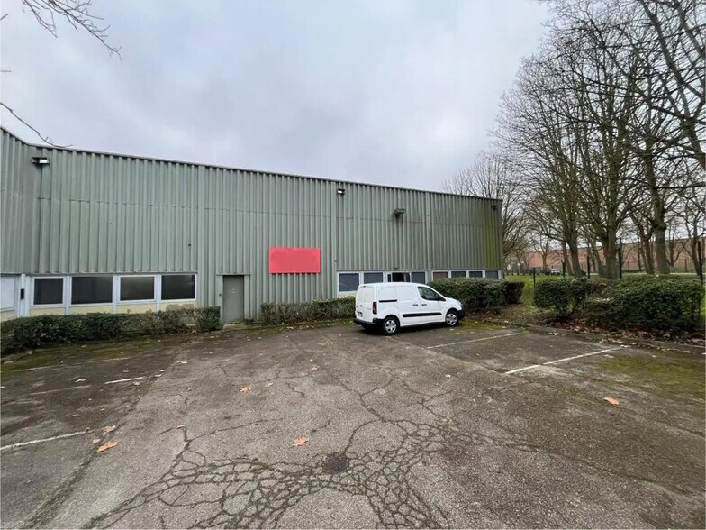 Industriel/Logistique dans Trappes à louer - Photo de l’immeuble – Image 2 sur 18