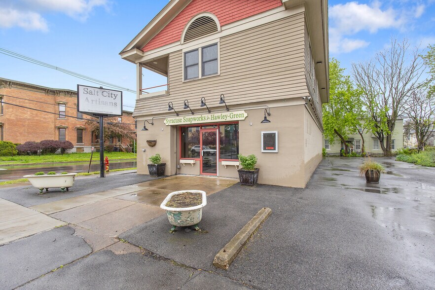 226 Hawley Ave, Syracuse, NY à vendre - Photo de l’immeuble – Image 2 sur 32