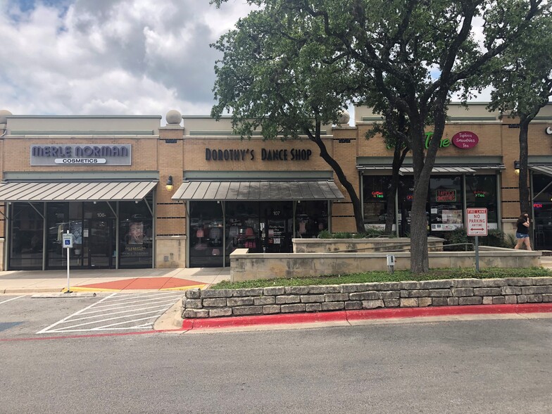 11255 Huebner Rd, San Antonio, TX à louer - Photo de l’immeuble – Image 1 sur 4