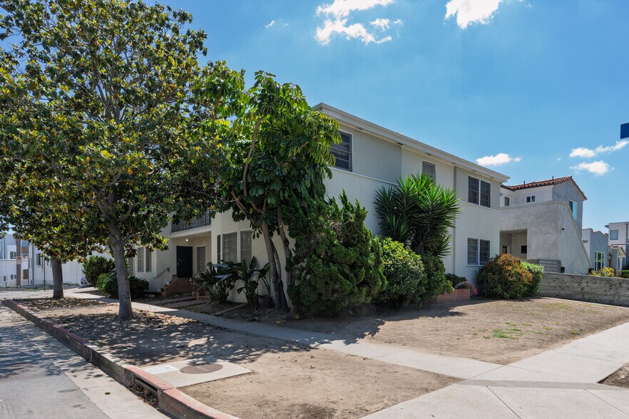 5076-5084 Pickford St, Los Angeles, CA à vendre - Photo de l’immeuble – Image 3 sur 11