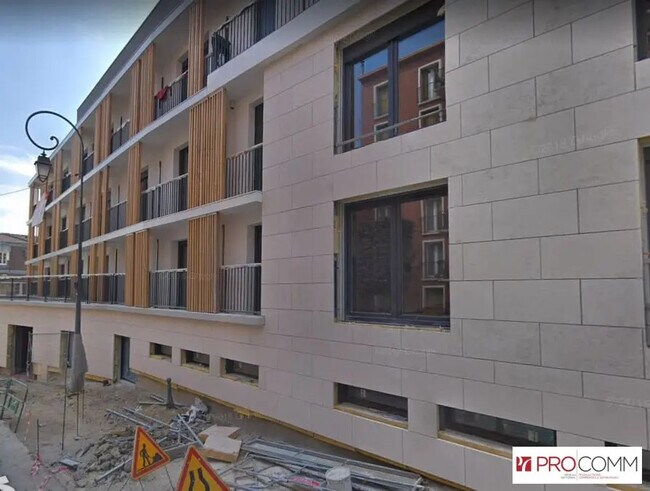 Plus de détails pour Bureau à louer