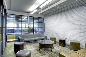 Valpy St, Reading à louer Photo intérieure– Image 2 sur 9