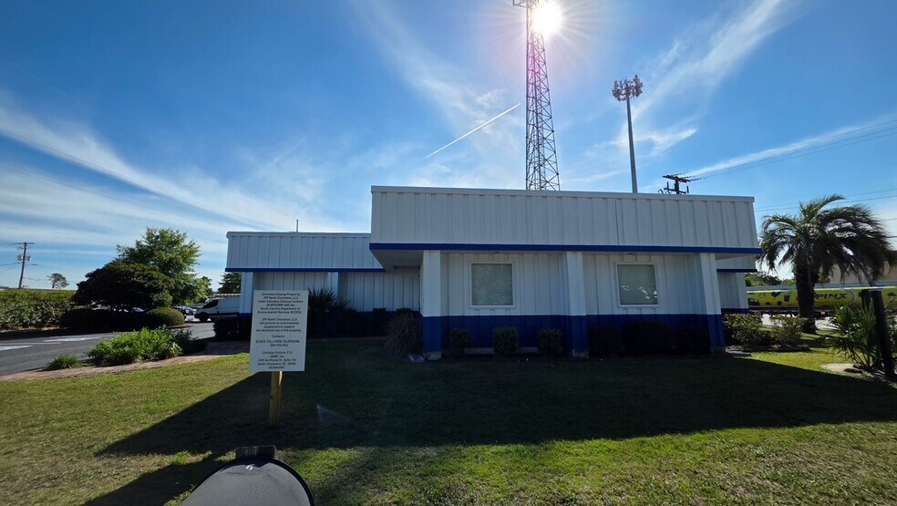 4991 Banco Rd, North Charleston, SC à louer - Photo de l’immeuble – Image 2 sur 7