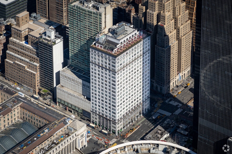 5 Penn Plaza, New York, NY à louer - Aérien – Image 2 sur 12