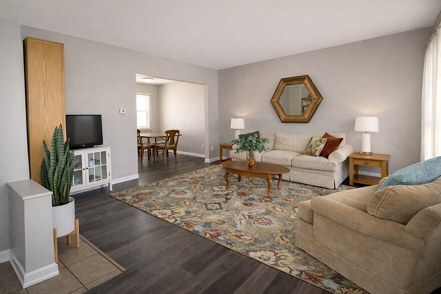 25 Maynard Ct, Pontiac, MI à vendre - Photo de l’immeuble – Image 3 sur 22