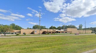Plus de détails pour 1704 E Highland Rd, Highland Township, MI - Industriel/Logistique à louer