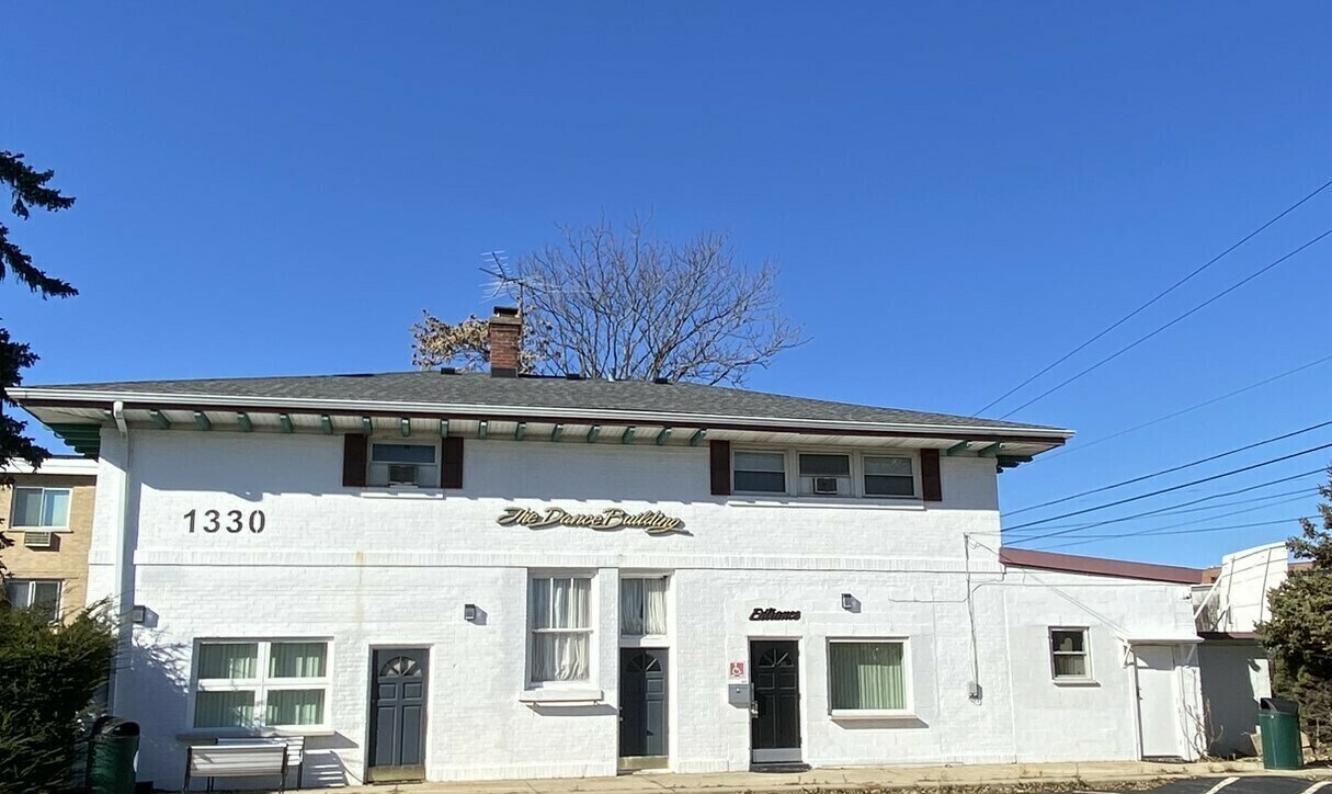 1330 Webford Ave, Des Plaines, IL à vendre Photo principale– Image 1 sur 4