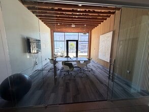 1005 N Madison Ave, Los Angeles, CA à louer Photo intérieure– Image 1 sur 18