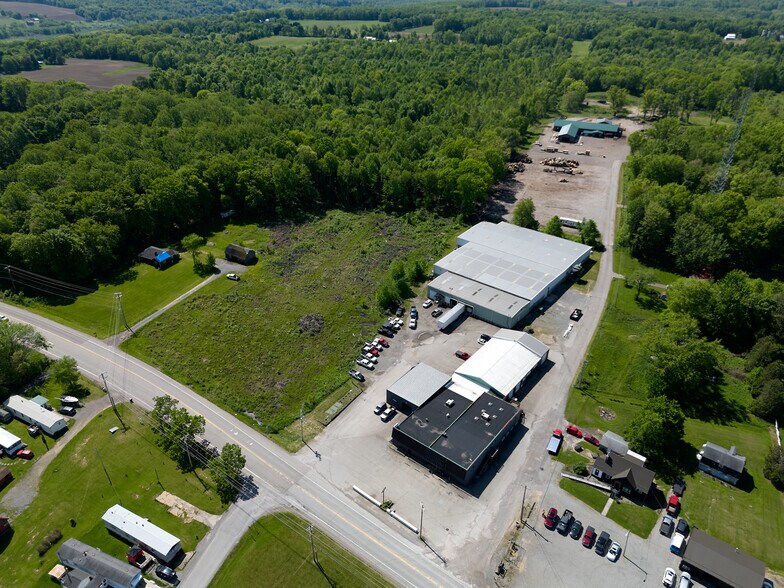 7464 Sharon Mercer Rd, Mercer, PA à vendre - Photo de l’immeuble – Image 2 sur 84