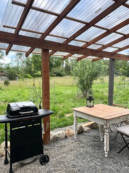 18913 Vashon Hwy SW, Vashon, WA à vendre - Photo de l’immeuble – Image 3 sur 5