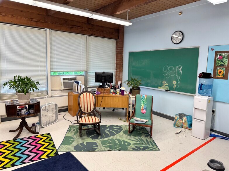 950 Preakness Ave, Wayne, NJ à louer - Photo de l’immeuble – Image 3 sur 13