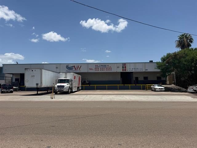 8519 Las Cruces Dr, Laredo, TX à louer - Photo de l’immeuble – Image 1 sur 19