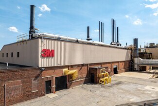 Plus de détails pour 11900 E 8 Mile Rd, Detroit, MI - Industriel/Logistique à vendre