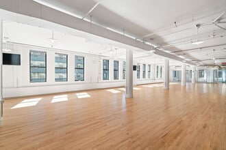 826 Broadway, New York, NY à louer Photo intérieure– Image 1 sur 11