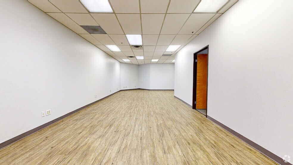 4015 S McClintock Dr, Tempe, AZ à louer - Numérisation 3D Matterport – Image 3 sur 24