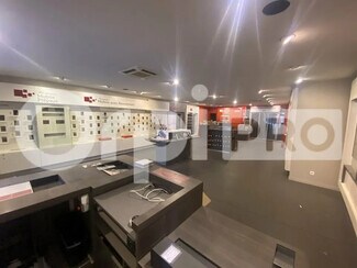 Plus de détails pour Bureau, Local commercial à louer