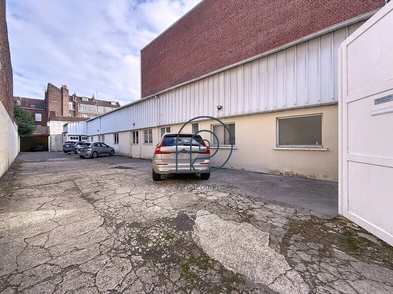 Bureau dans Lille à vendre - Photo de l’immeuble – Image 2 sur 15